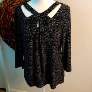 Kasper black and white top size medium